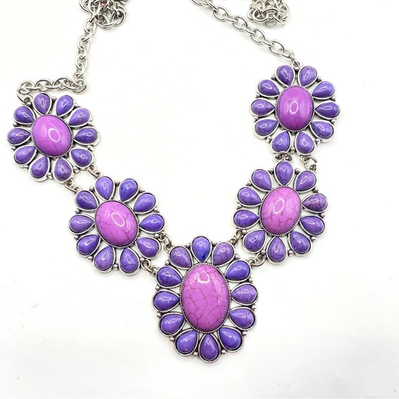 Statement Necklace Purple Lavendar Set Necklace & Earrings - Picture 3 of 8